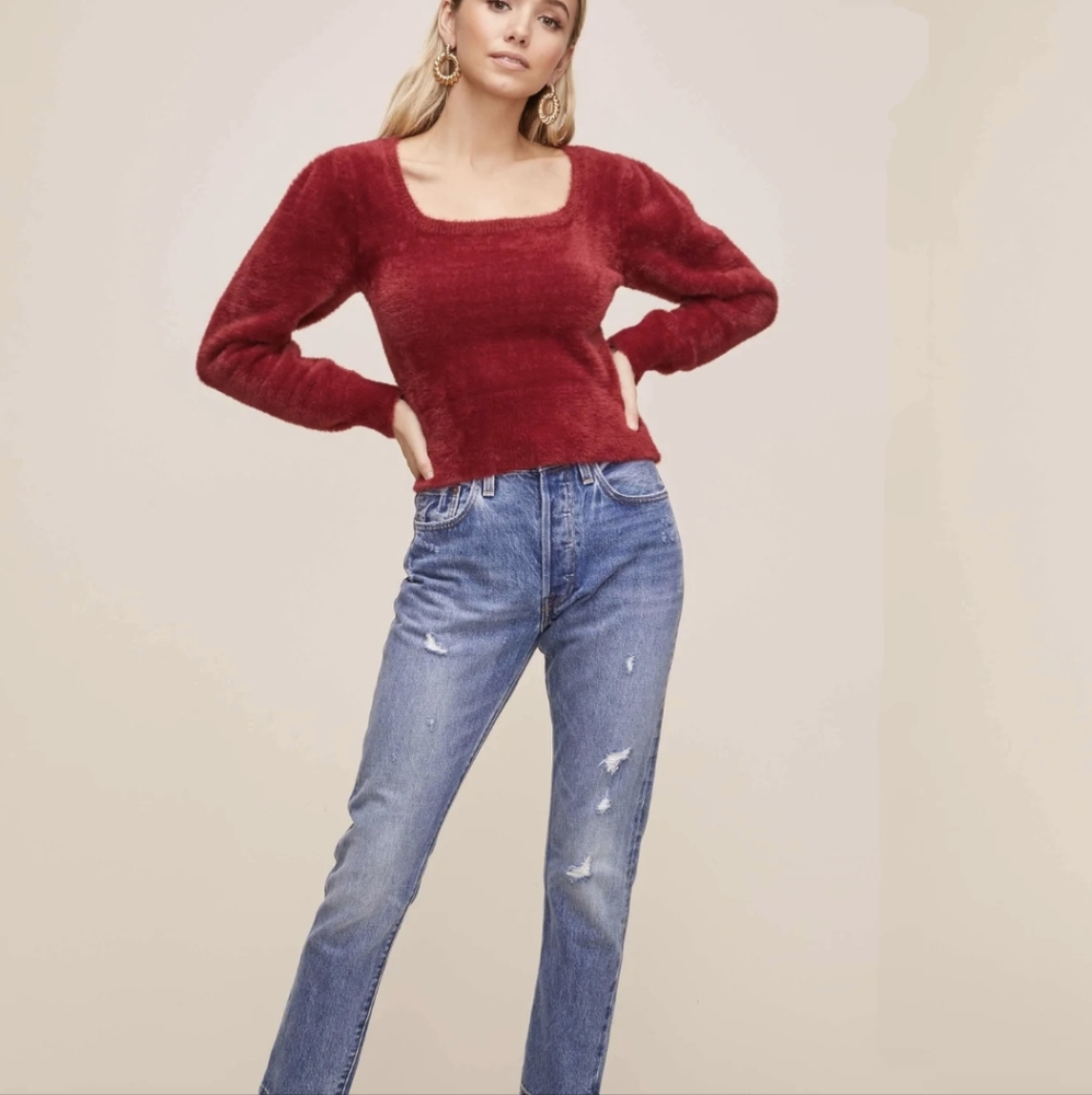 REVOLVE SQUARE NECK FUZZY SWEATER ASTR THE LABEL SIZE XS